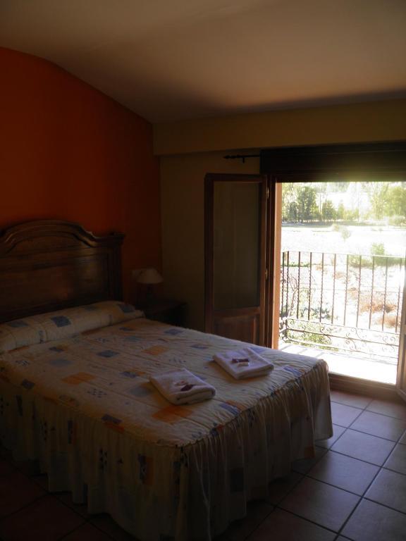 Hotel Torres de Albarracín Quarto foto